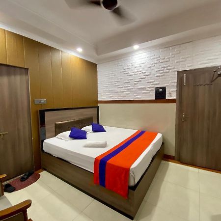 Vinayak Guest House Καλκούτα Εξωτερικό φωτογραφία